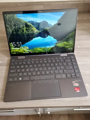 Laptop HP Envy x360 8GB AMD Ryzen 5 SSD 256GB