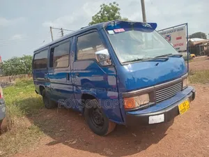 Nissan Vanette 2011 Blue