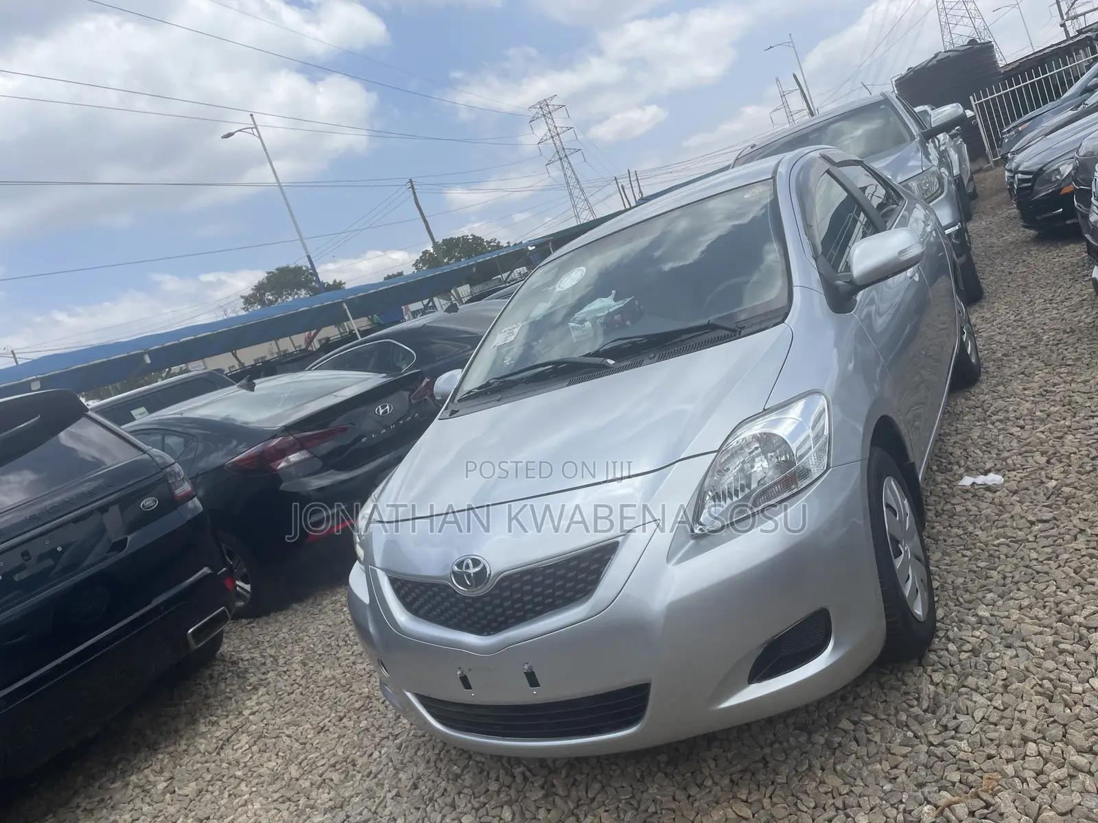 Toyota Belta 2012 Silver