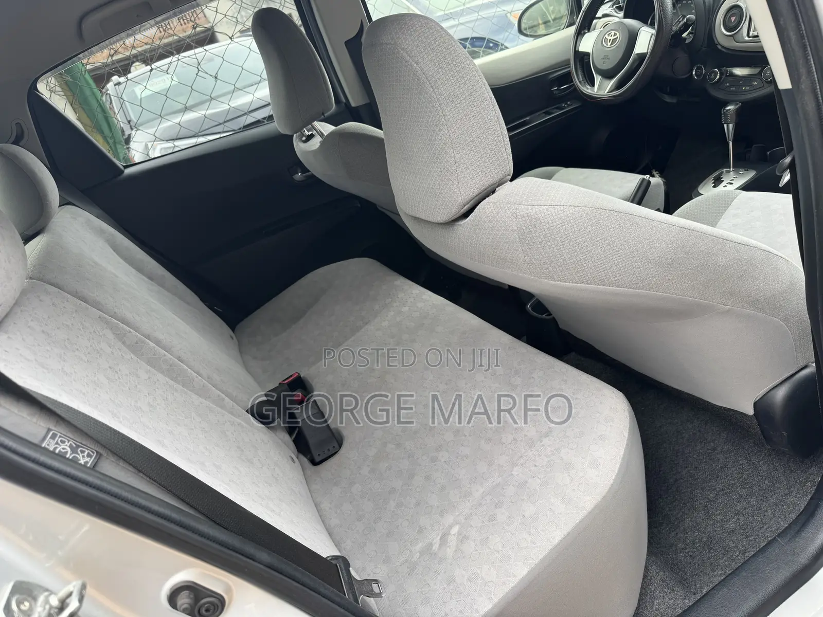 Toyota Vitz 2012
