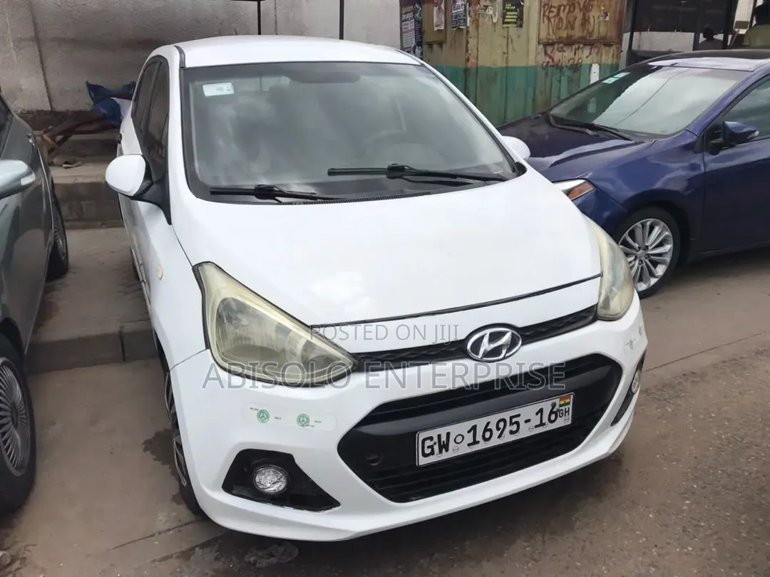 Hyundai Xcent 2015 White