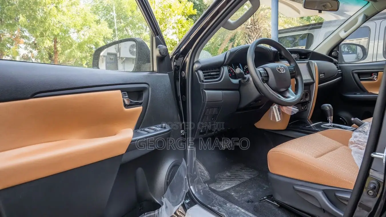 New Toyota Fortuner 2025 Black