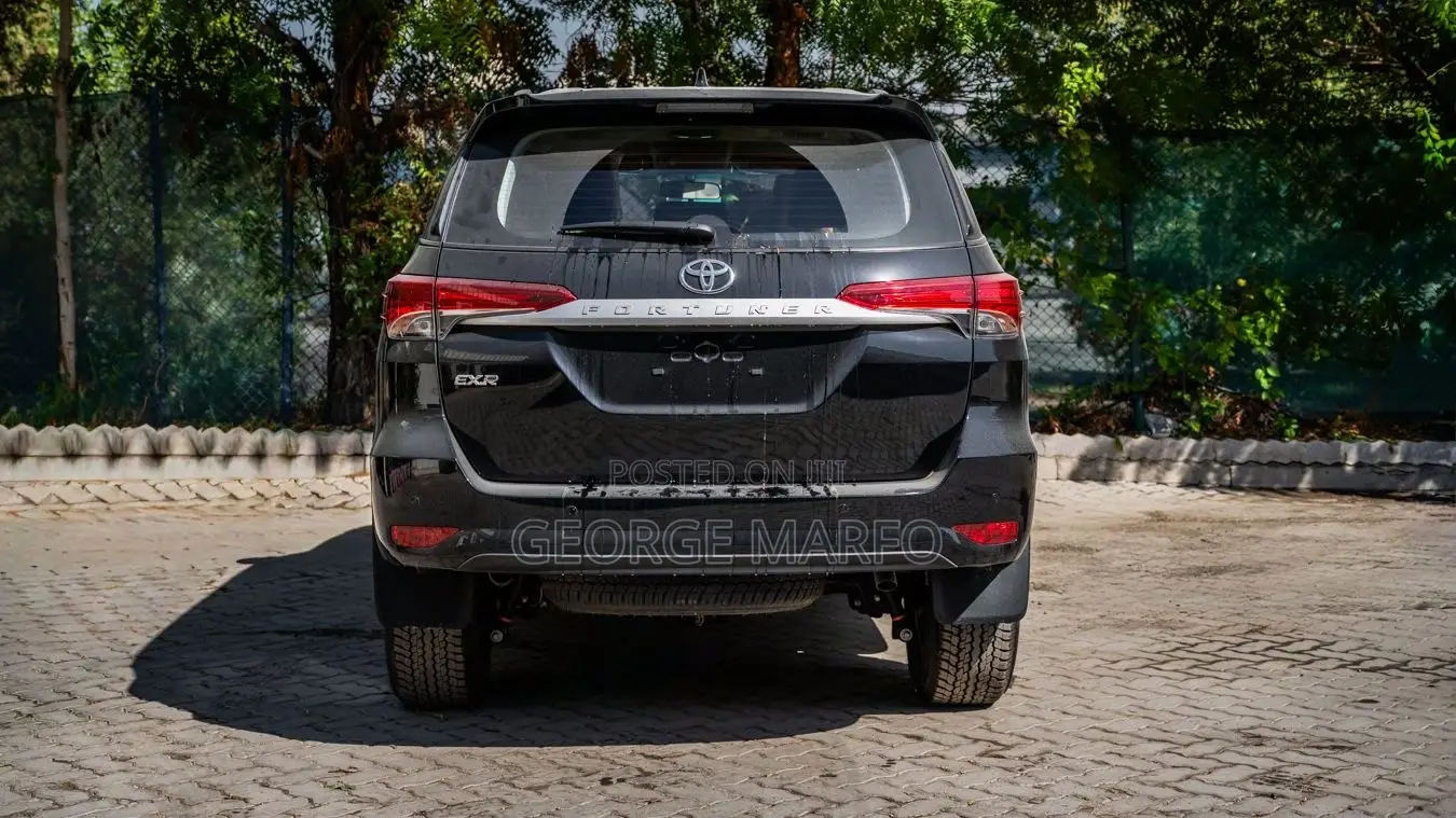 New Toyota Fortuner 2025 Black