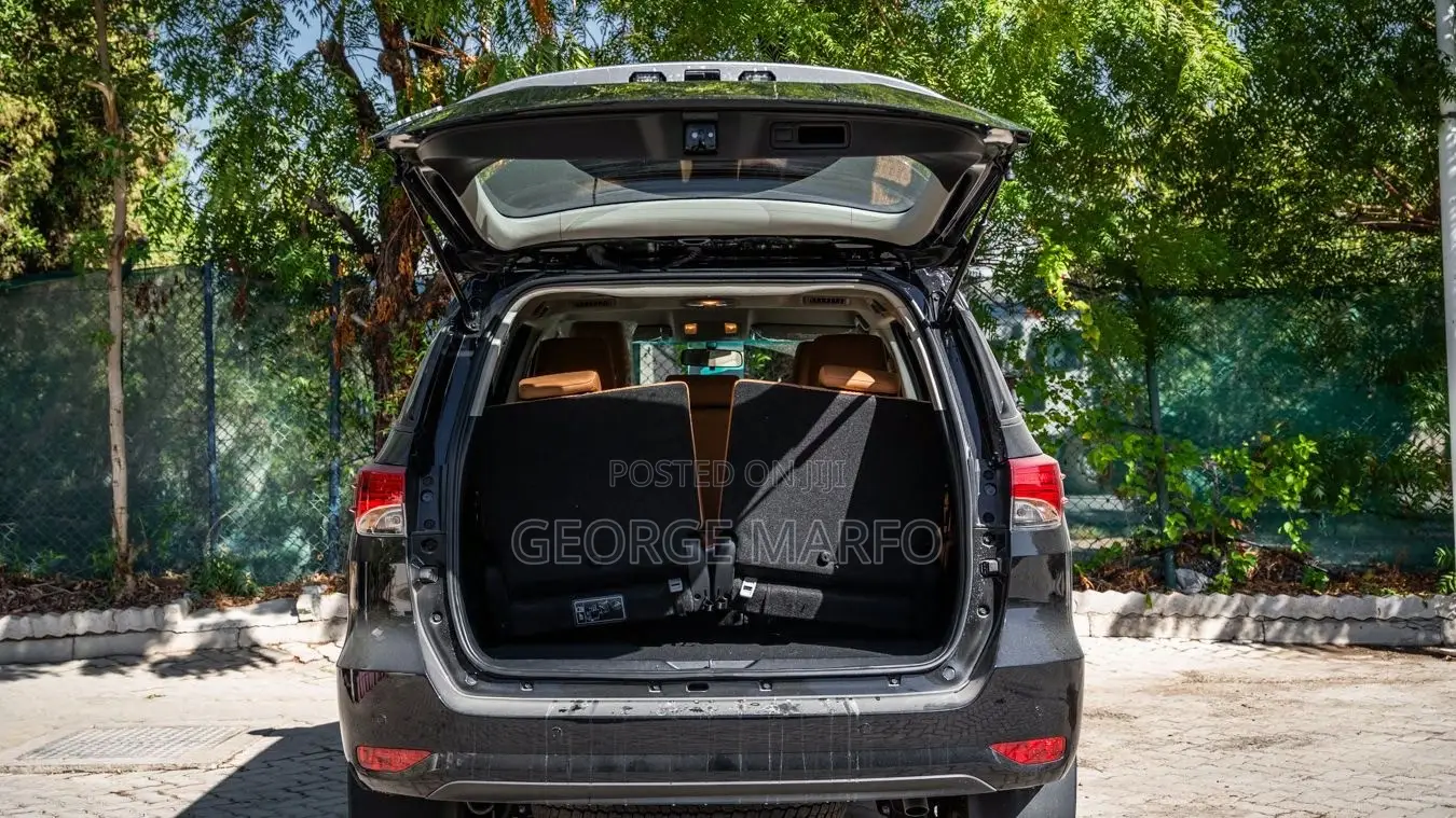 New Toyota Fortuner 2025 Black