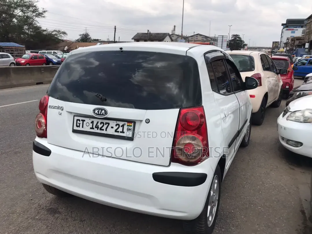 Kia Morning 2011 White
