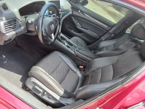 Honda Accord Sport 2.0T 2018 Red