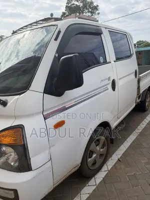 Hyundai Porter 2015 White