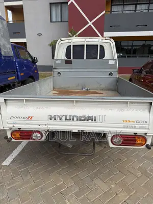 Hyundai Porter 2015 White