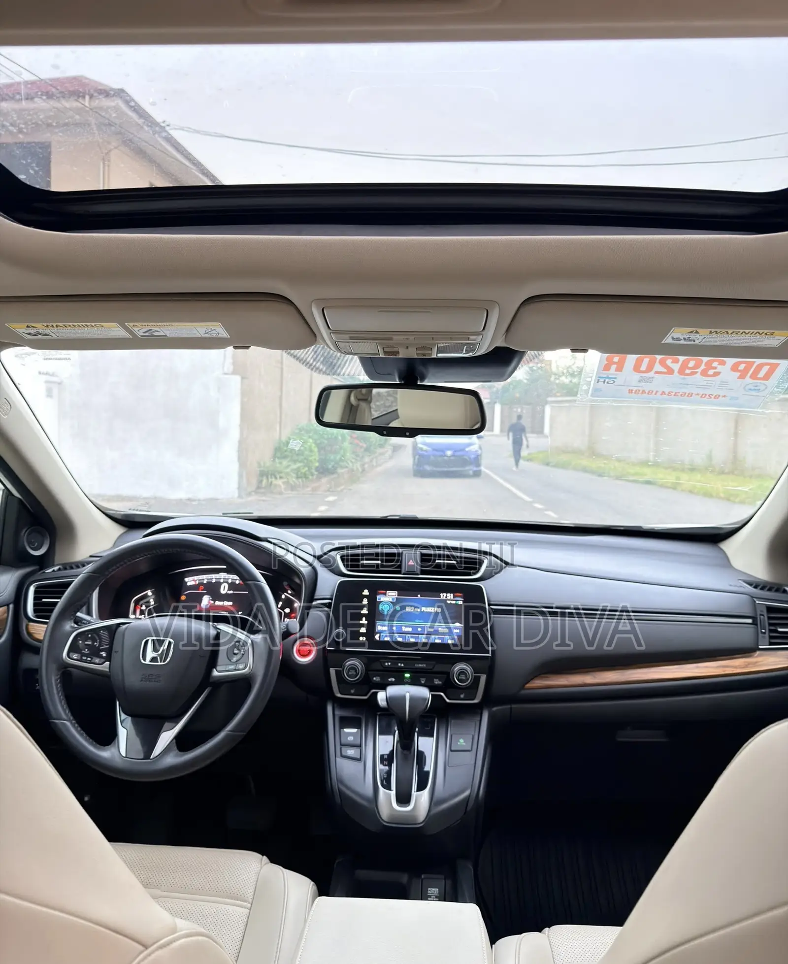 Honda CR-V Touring AWD 2018 White