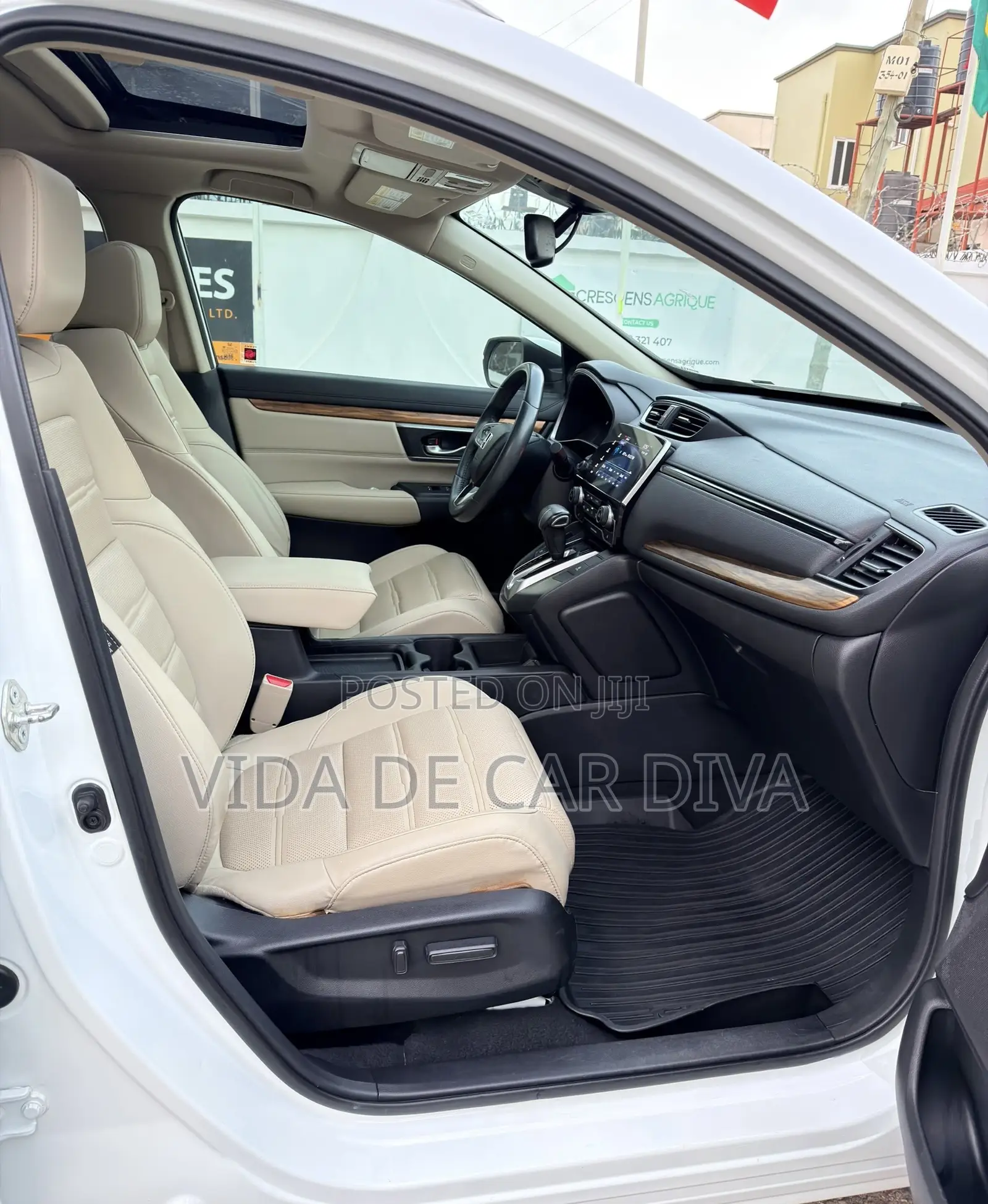 Honda CR-V Touring AWD 2018 White