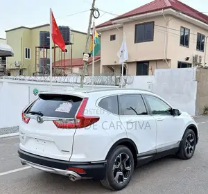 Honda CR-V Touring AWD 2018 White