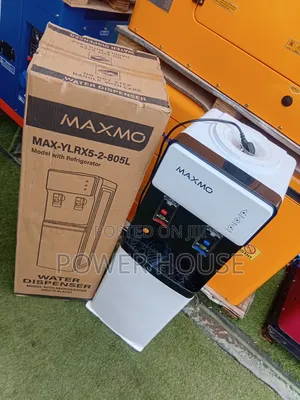 Maxmo Water Dispenser – Enjoy Cool & Refreshing Water Anytime