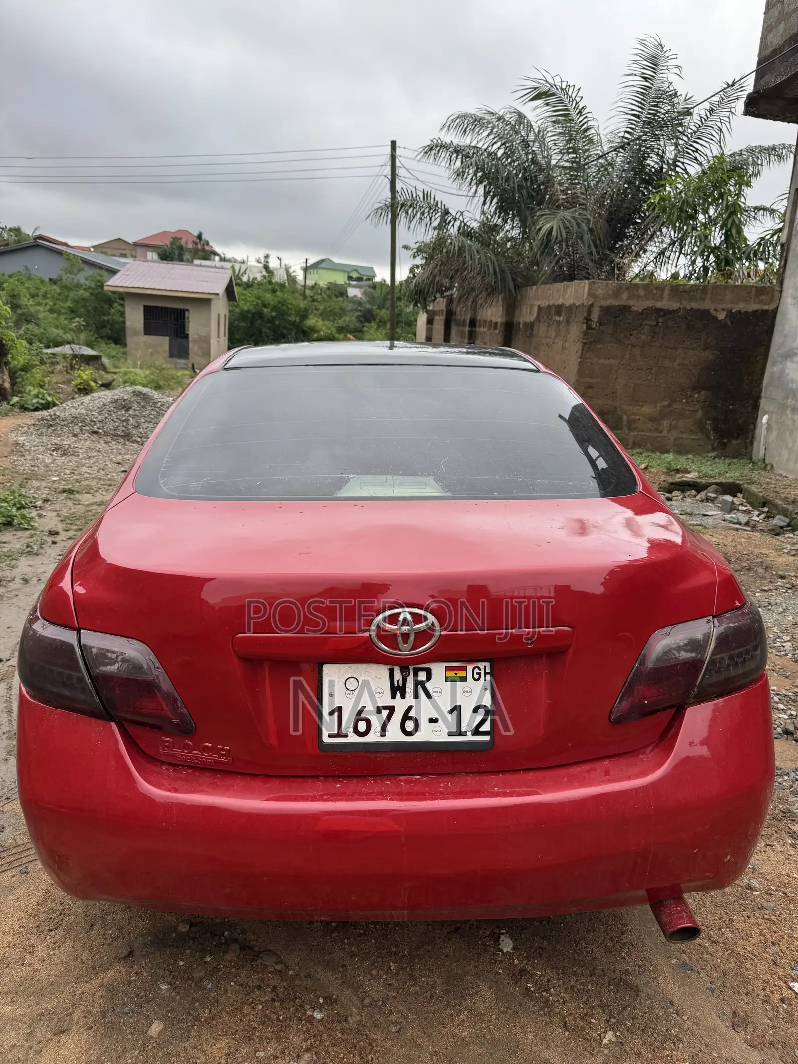 Toyota Camry Base 4dr Sedan (2.5L 4cyl 6M) 2010 Red