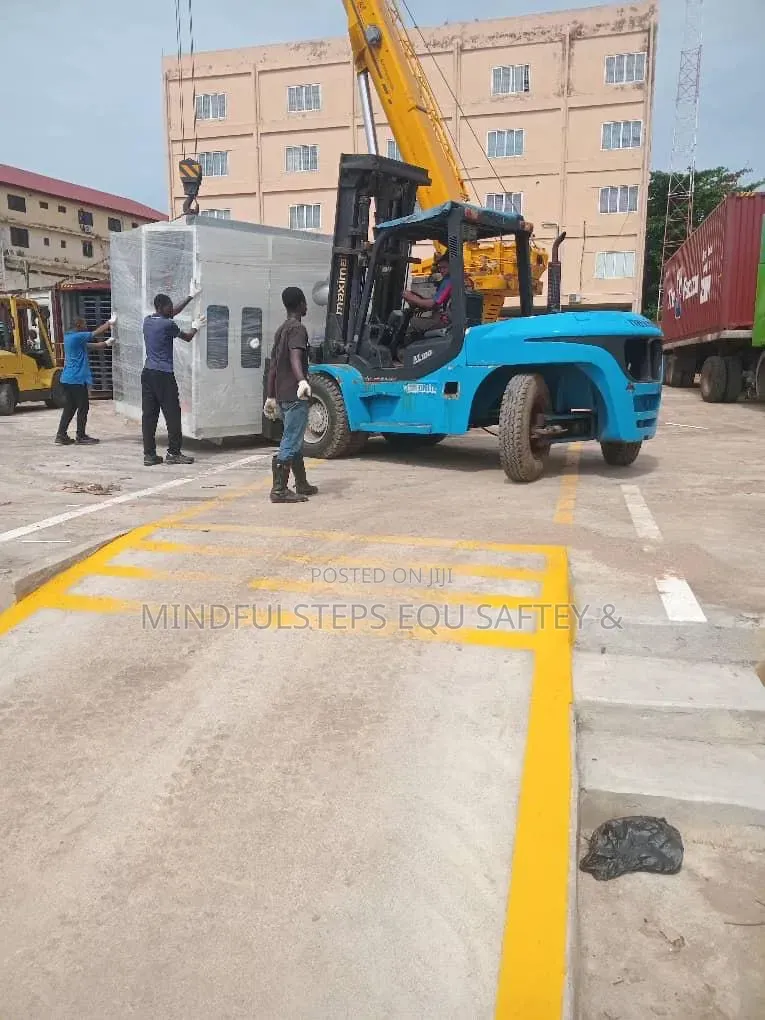 All Size of Forklift Is Available for Rent