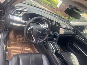 Honda Civic Touring Sedan 2018 Black