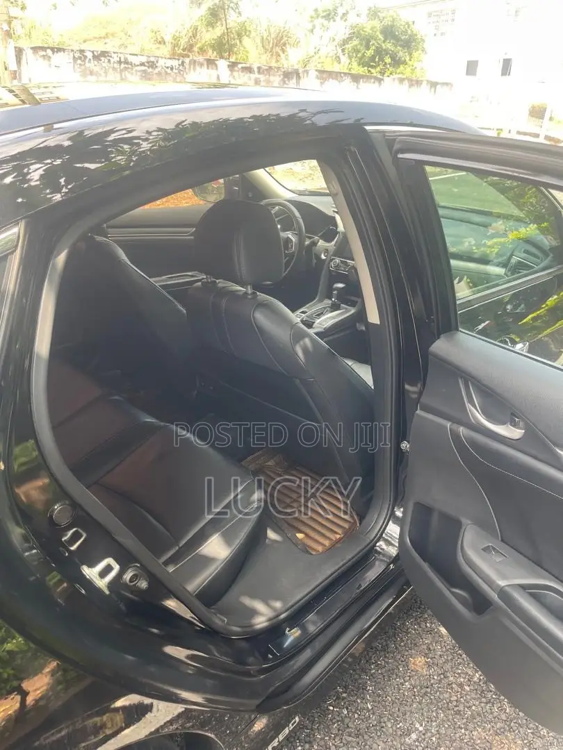 Honda Civic Touring Sedan 2018 Black