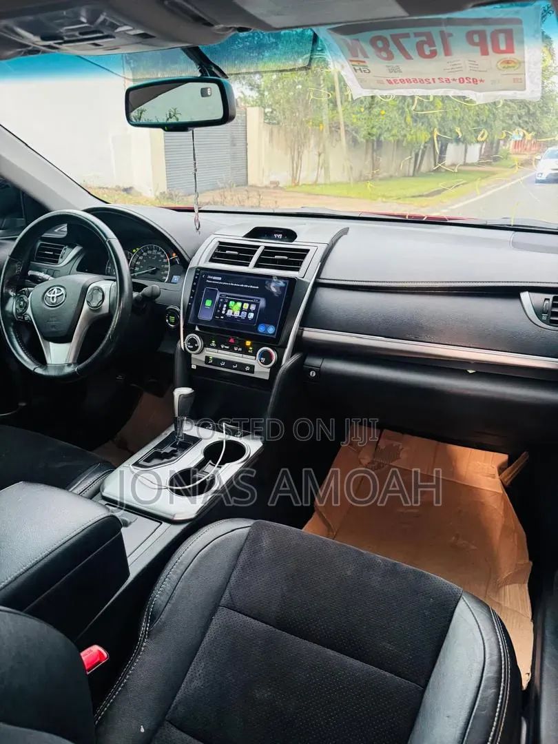 Toyota Camry SE 4dr Sedan (2.5L 4cyl 6A) 2014 Red