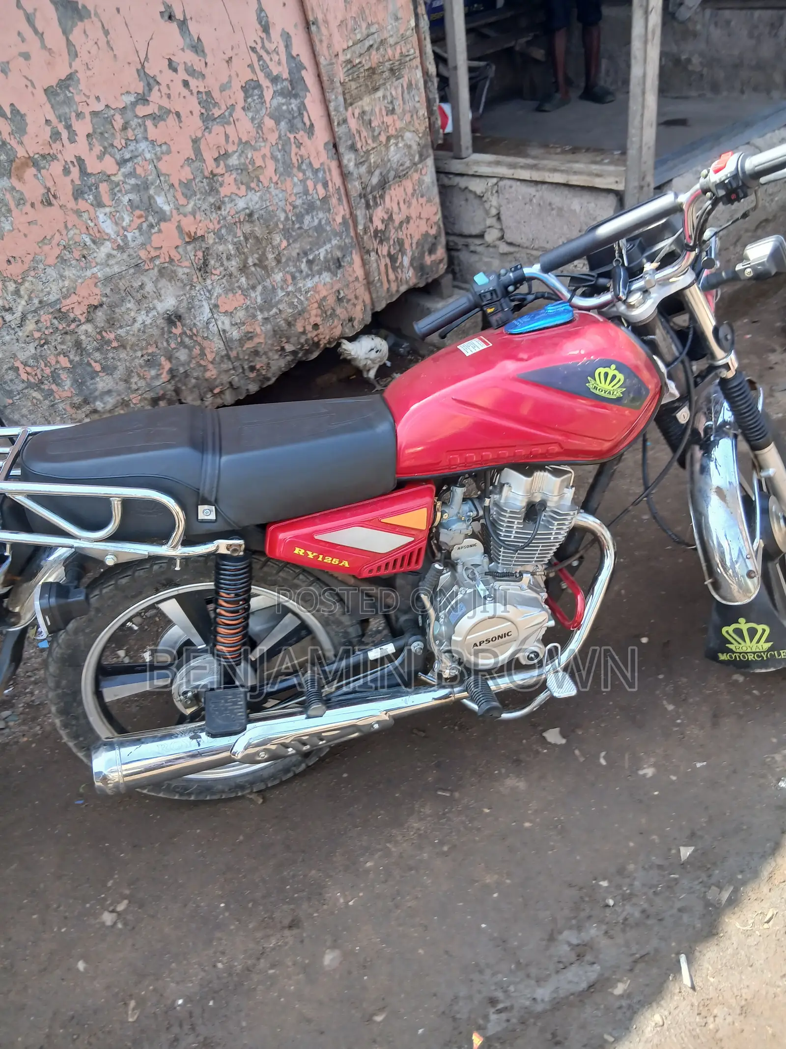 Royal RY125 2024 Red