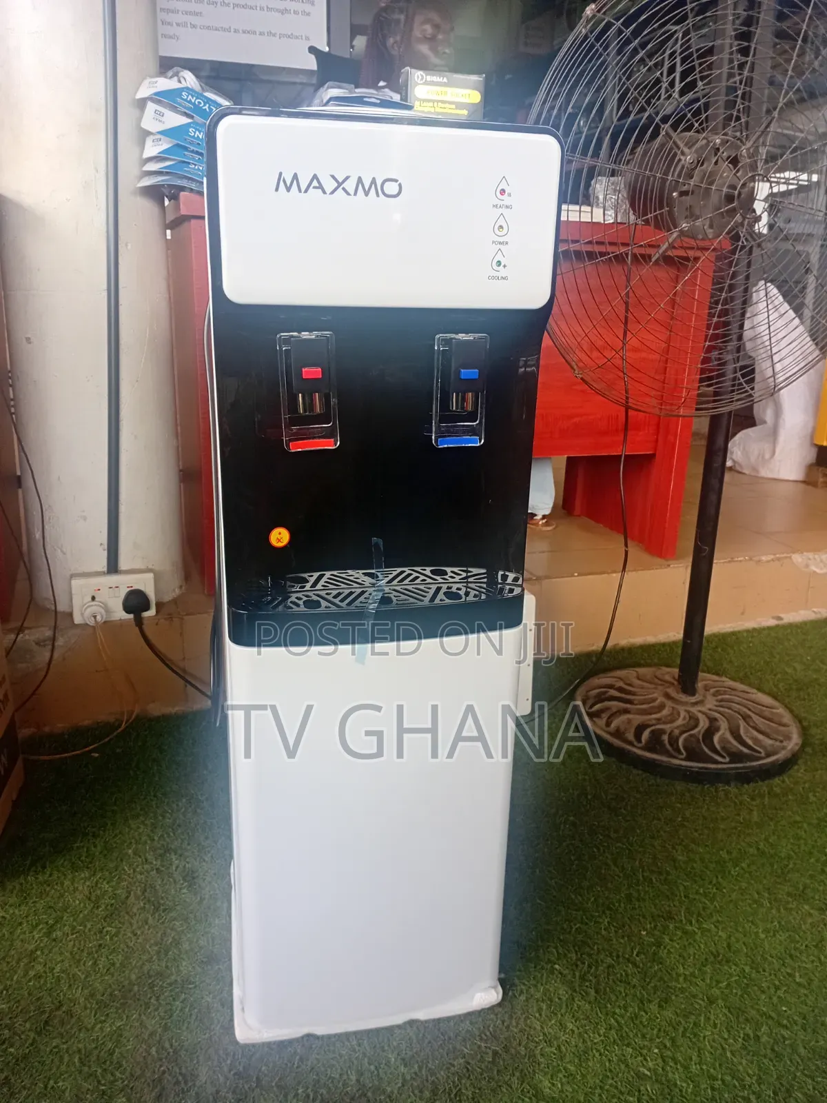 Maxmo 2-in-1 Hot & Cold Water Dispenser – Powerful & Efficient 2in1