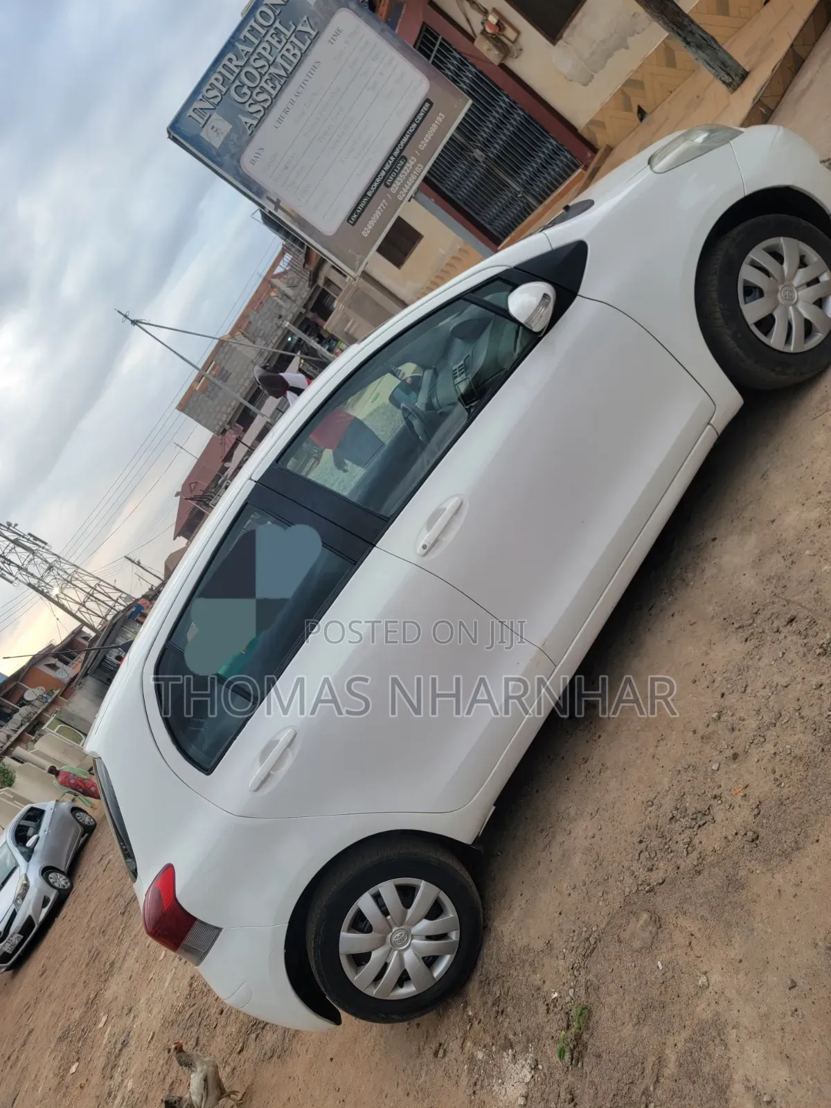 Toyota Vitz 1.0 FWD 5dr 2010 White