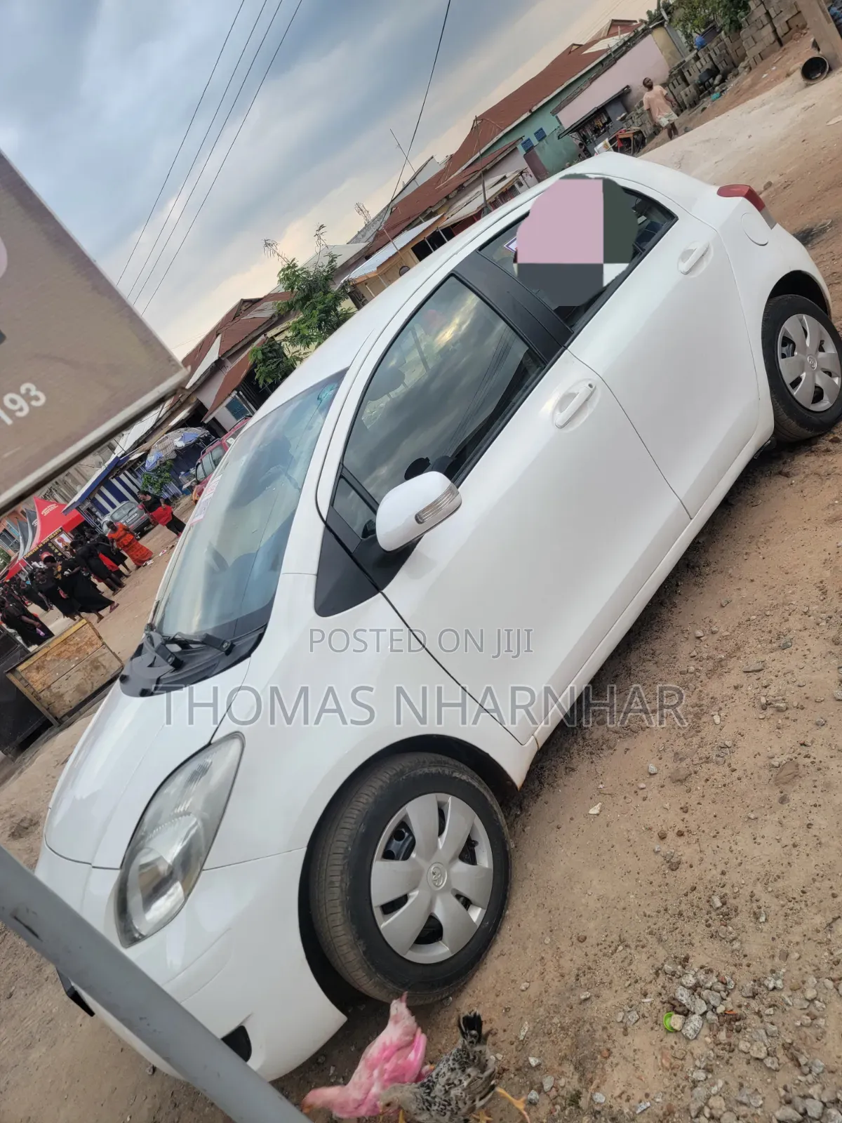 Toyota Vitz 1.0 FWD 5dr 2010 White