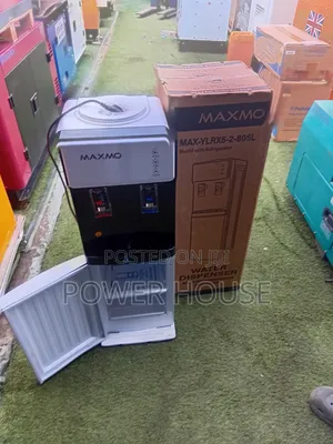 Maxmo Water Dispenser – Convenient Water at Your Fingertips