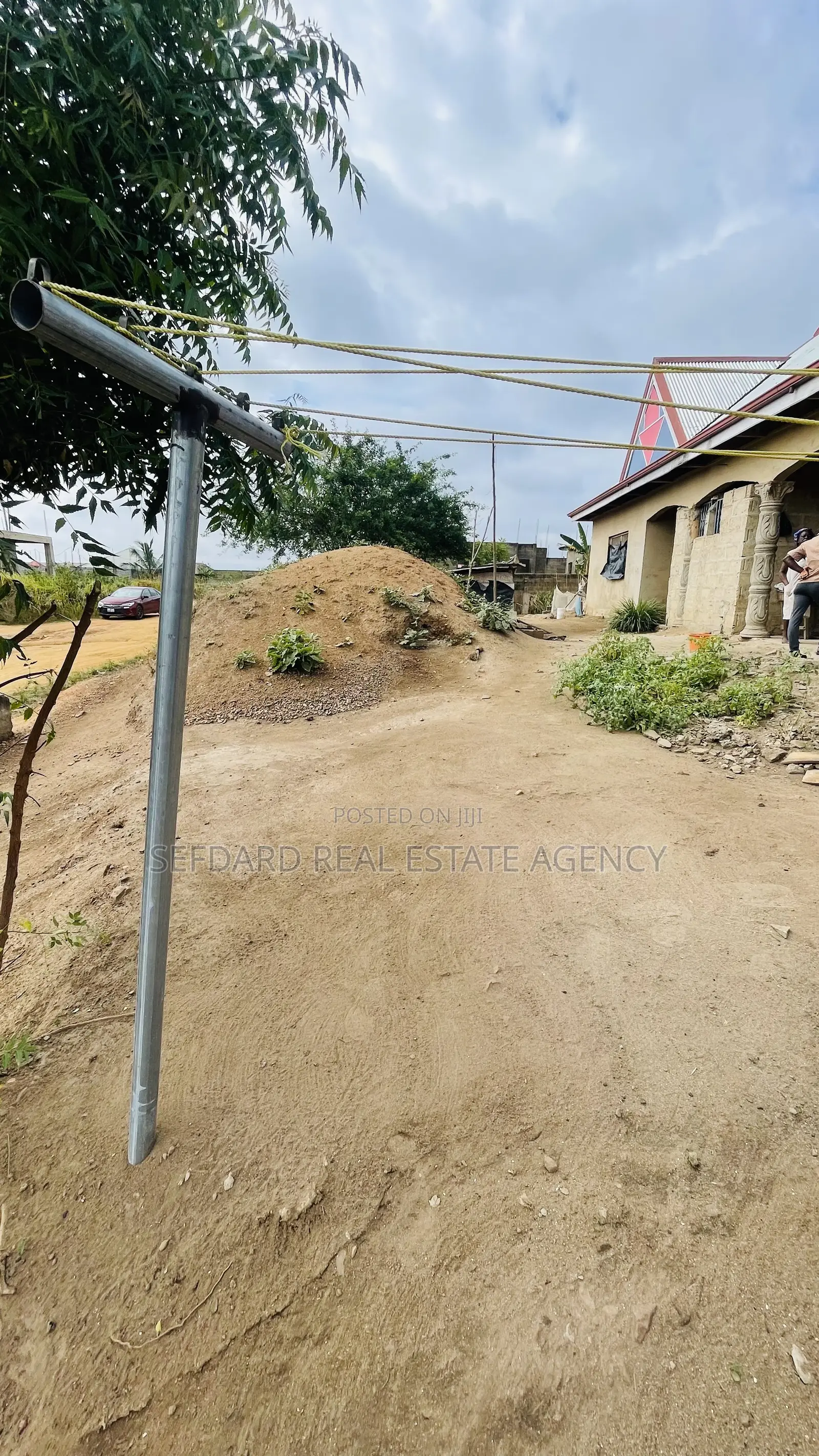 10bdrm House in Sefdard Properties, Amasaman for sale