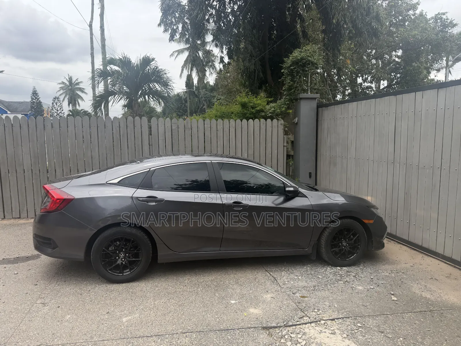 Honda Civic 2019 Gray