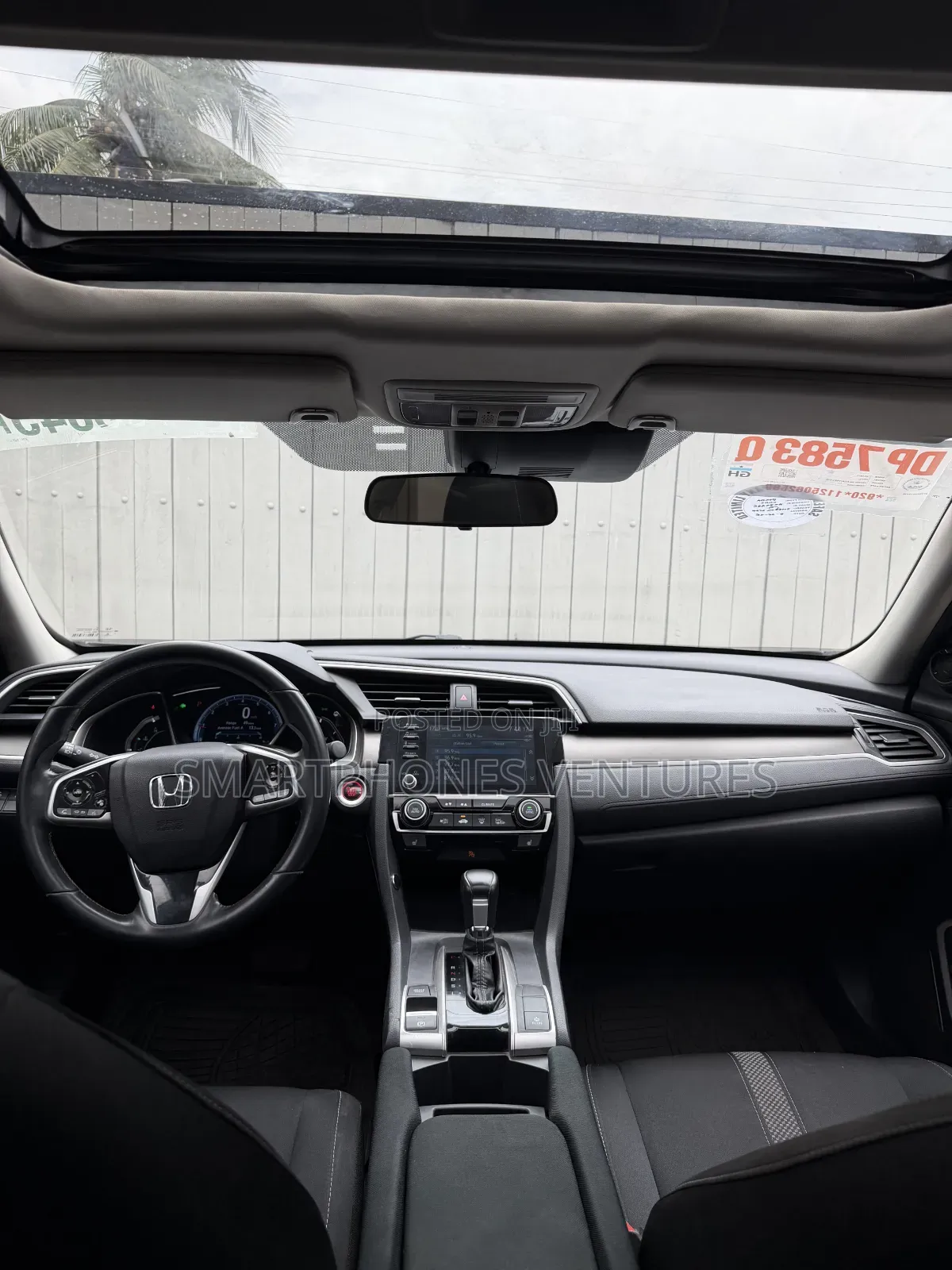 Honda Civic 2019 Gray