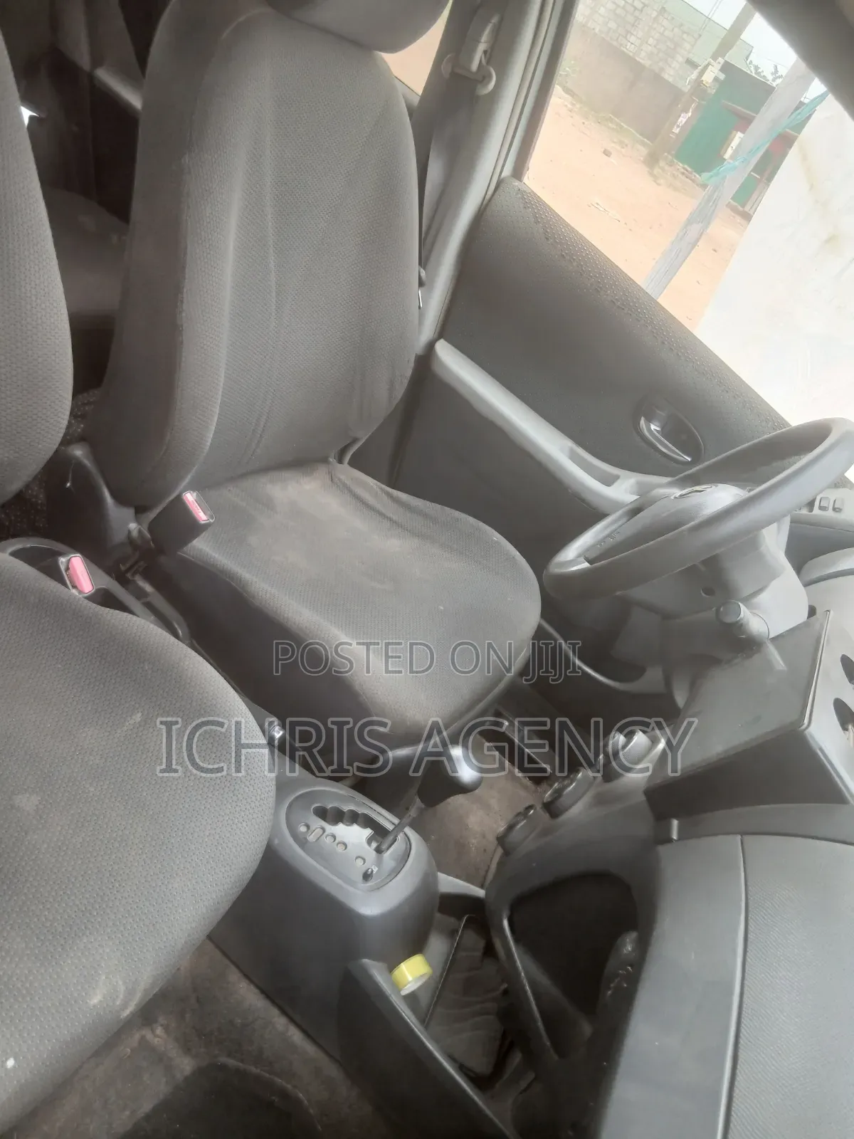Toyota Vitz 1.0 FWD 3dr 2007 White