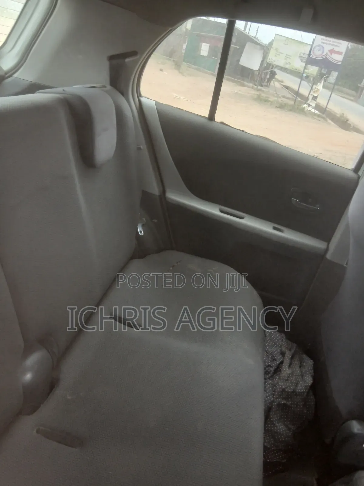 Toyota Vitz 1.0 FWD 3dr 2007 White