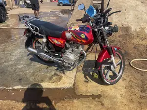 Royal RY125 2019 Red