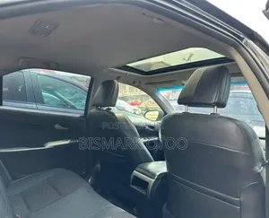 Toyota Camry SE 4dr Sedan (2.5L 4cyl 6A) 2014 Black