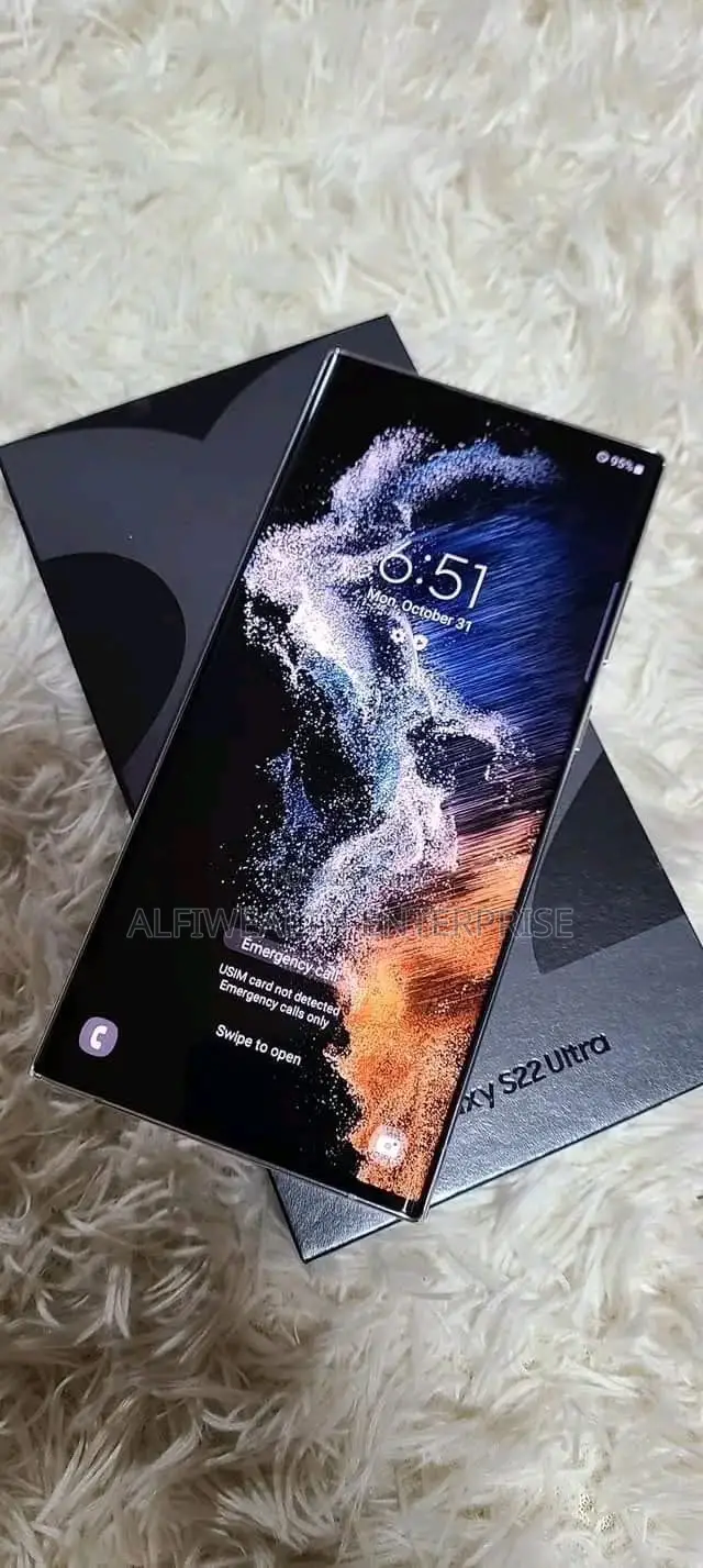 New Samsung Galaxy S22 Ultra 5G 256 GB White