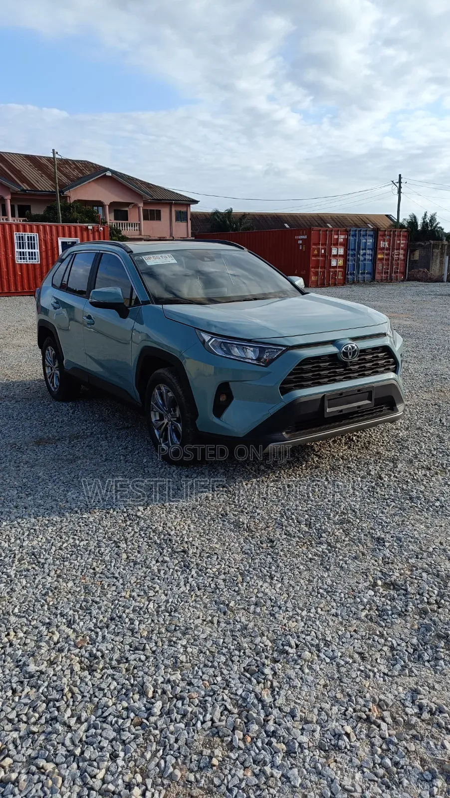 Toyota RAV4 XLE FWD 2023 Green