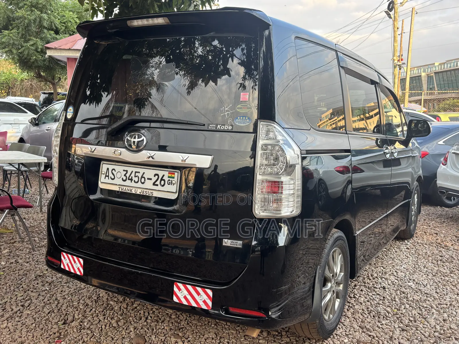 Toyota Voxy V 4WD 7-Seater 2010 Black