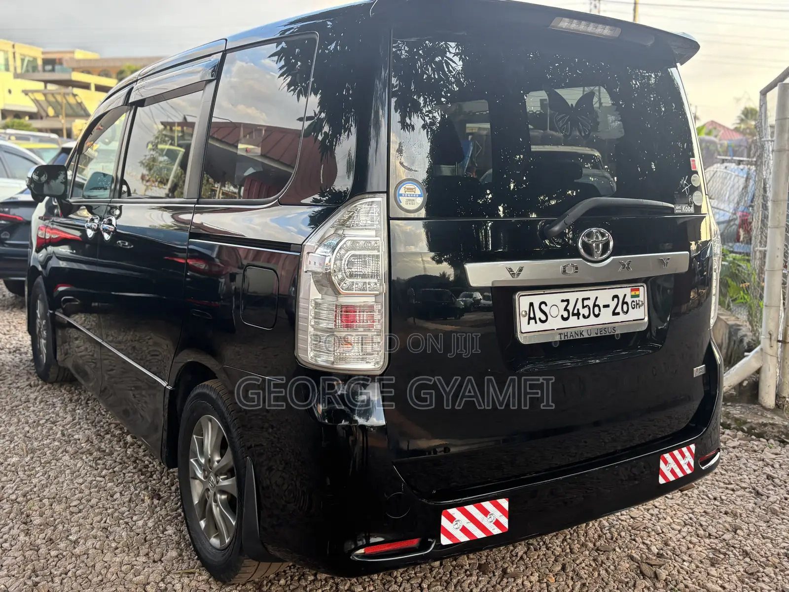 Toyota Voxy V 4WD 7-Seater 2010 Black