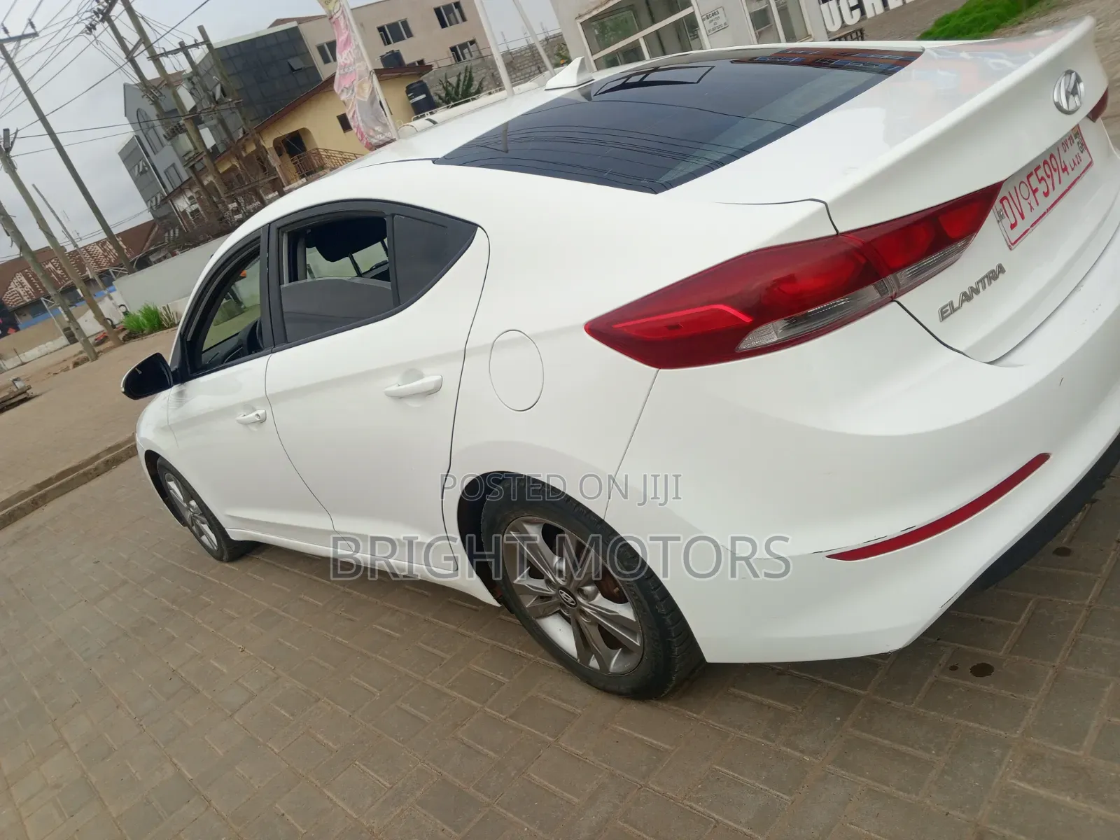 Hyundai Elantra ECO Sedan FWD (1.4L 4cyl 7A) 2017 White