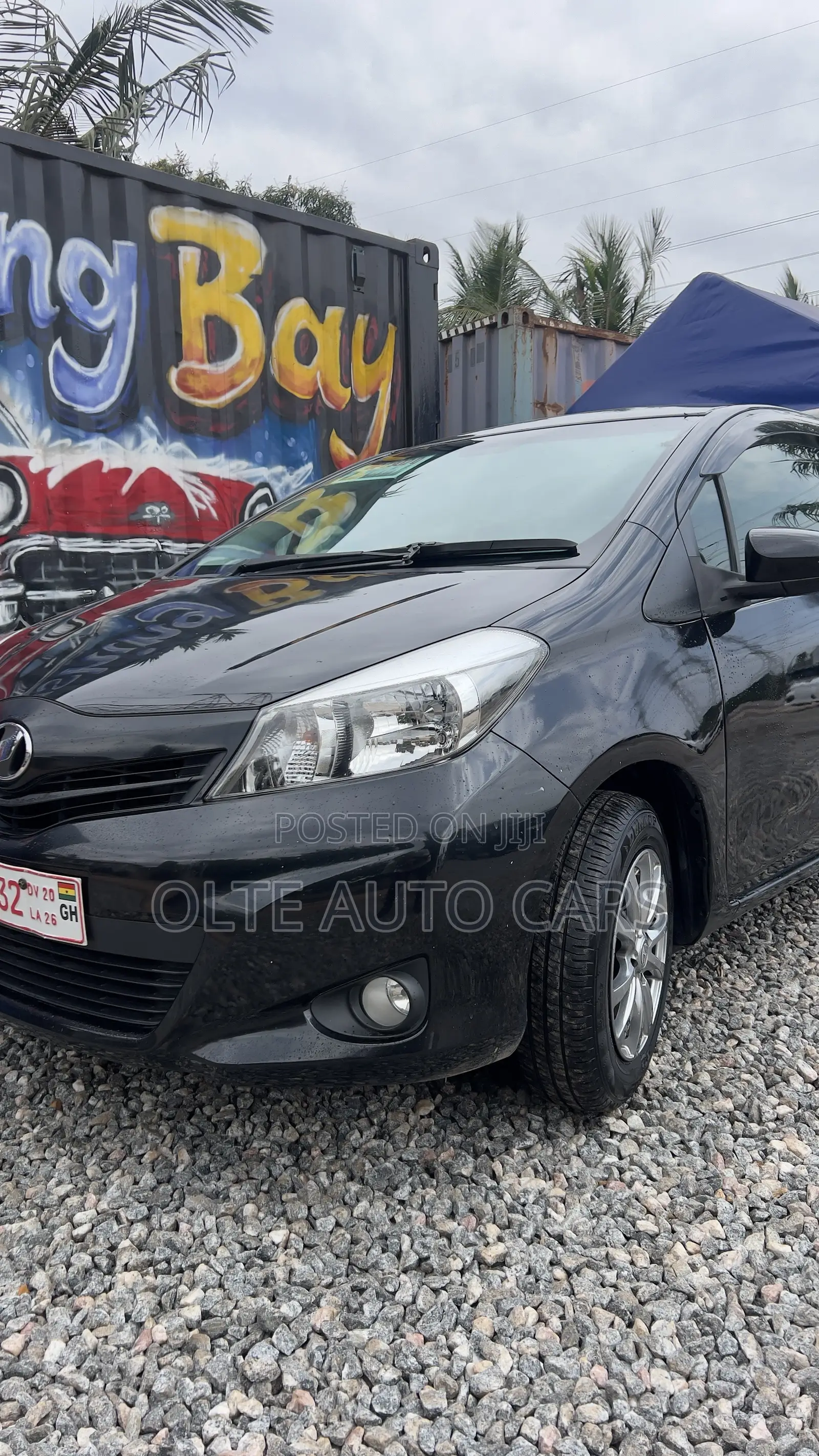 Toyota Vitz 1.3 FWD 3dr 2013 Black