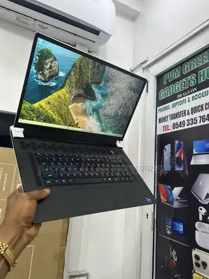Laptop Alienware 17 R2 24GB Intel Core i9 SSD 1T
