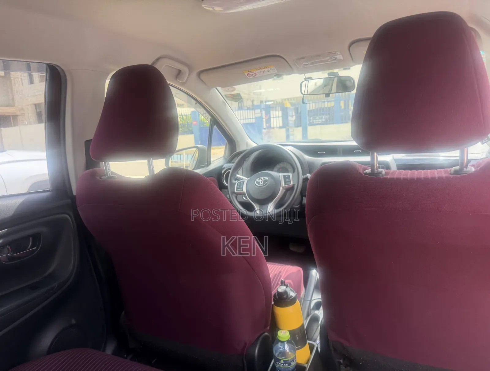 Toyota Vitz 1.3 AWD 5dr 2015 Burgundy