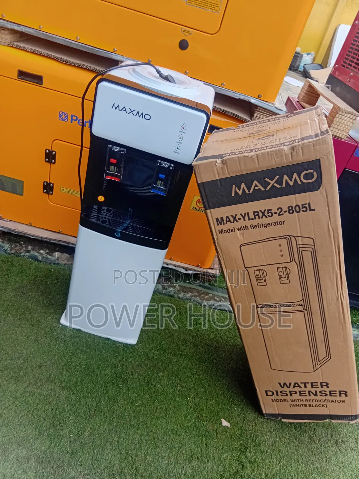 Maxmo Water Dispenser – Fresh, Cool Water Anytime You Need It