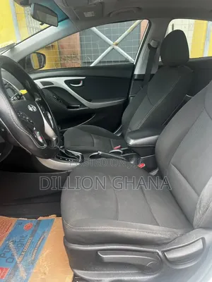 Hyundai Elantra SE 4dr Sedan (1.8L 4cyl 6A) 2015 White