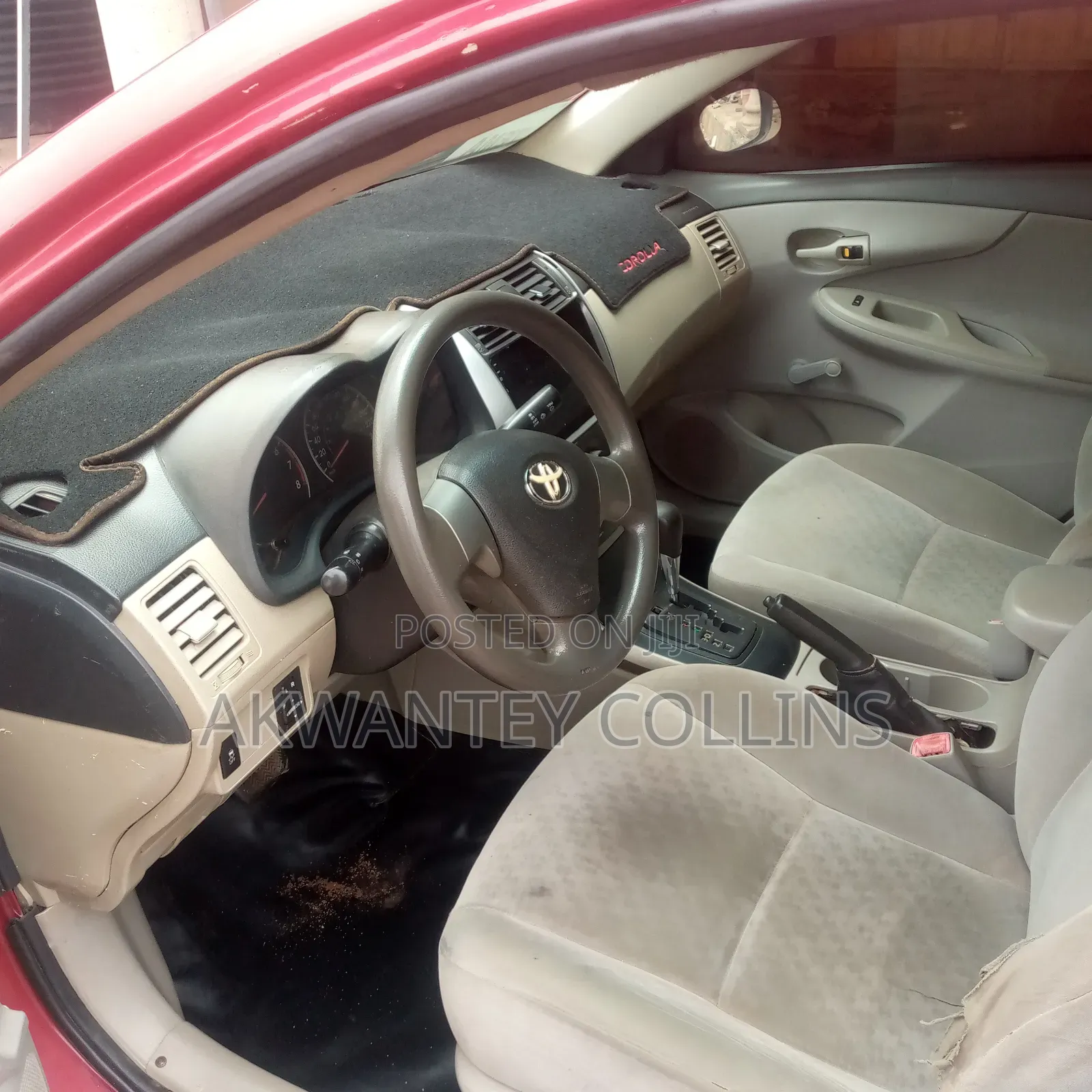 Toyota Corolla 2010 Red