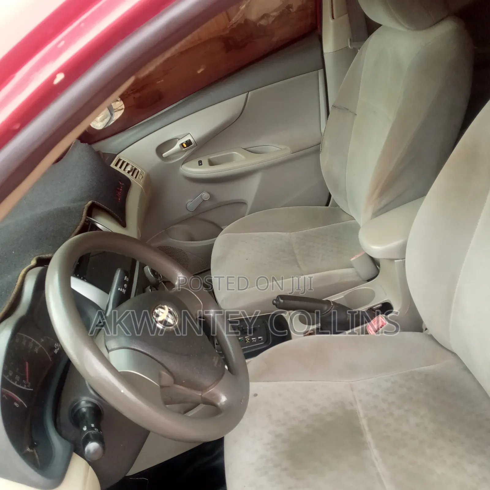Toyota Corolla 2010 Red