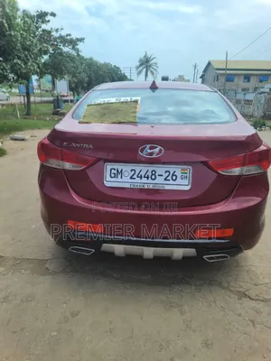 Hyundai Elantra Limited Sedan FWD (1.8L 4cyl 6A) 2013 Red