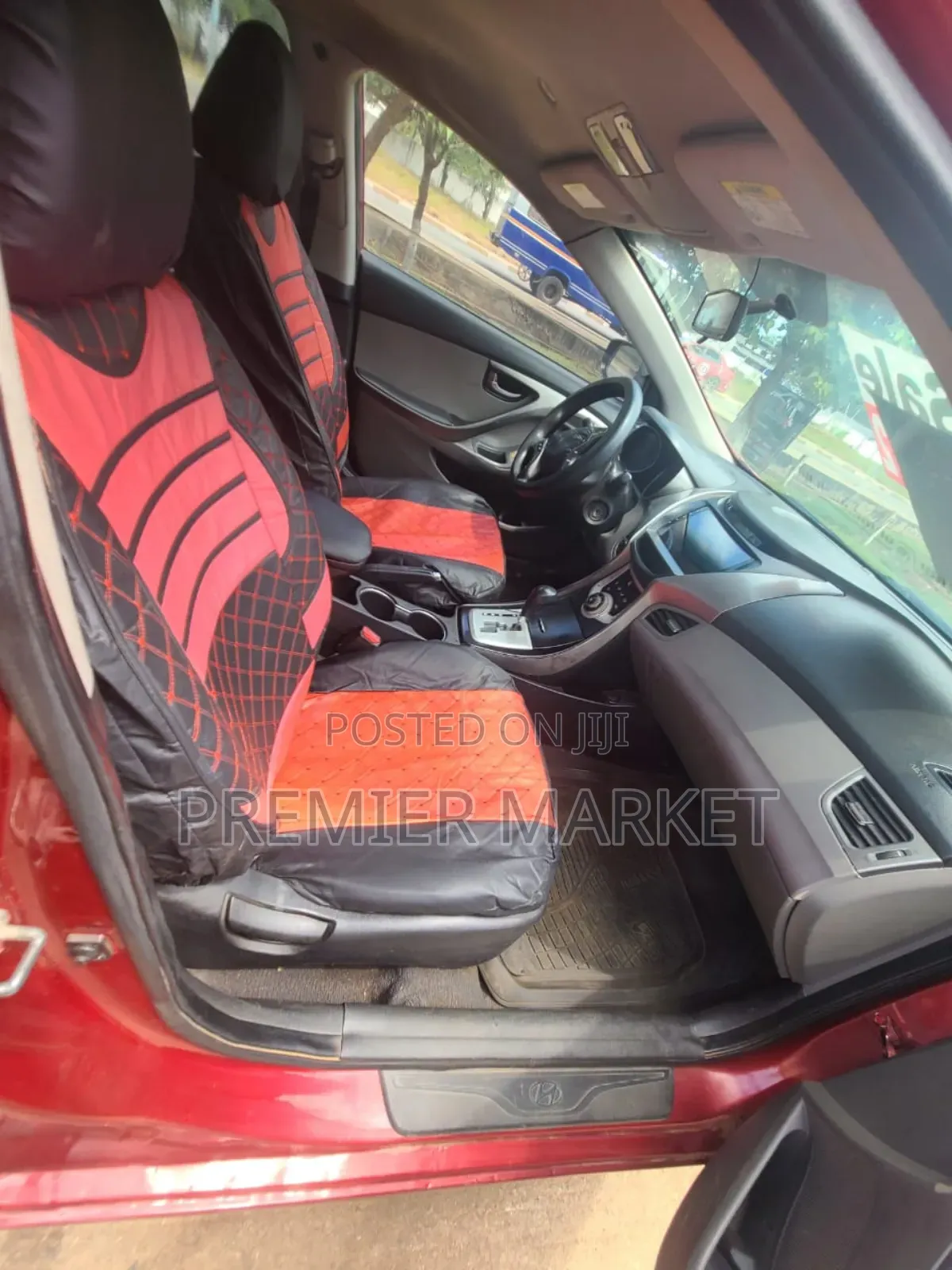 Hyundai Elantra Limited Sedan FWD (1.8L 4cyl 6A) 2013 Red
