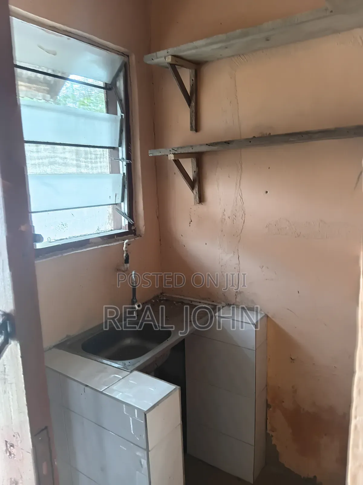 1bdrm Apartment in Singleroom Self, Pillar 2 for rent