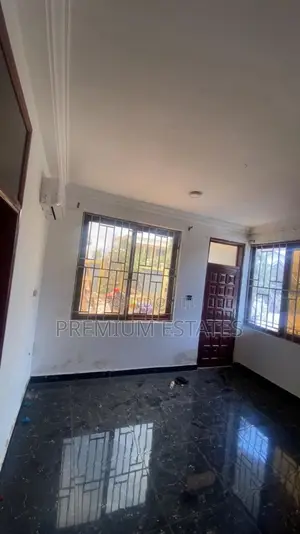 2bdrm Apartment in Adjiriganor for rent