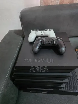 Play Station 4